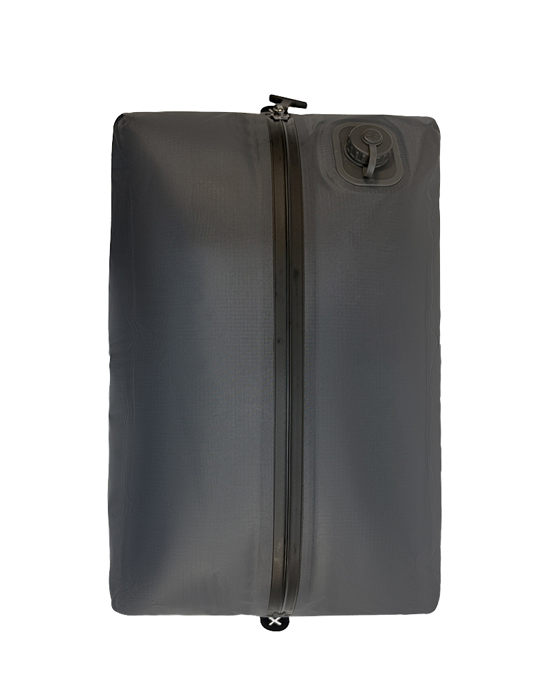 Matte Black Faux Leather Trim Vacuum Compression Bag – Zip Travel Clothes Storage Bag with Air Valve for Business & Outdoor Daily Outfits
